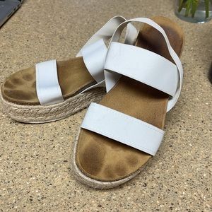 Steve Madden Sandles